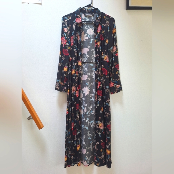 Zara Dress/Robe - Picture 1 of 9